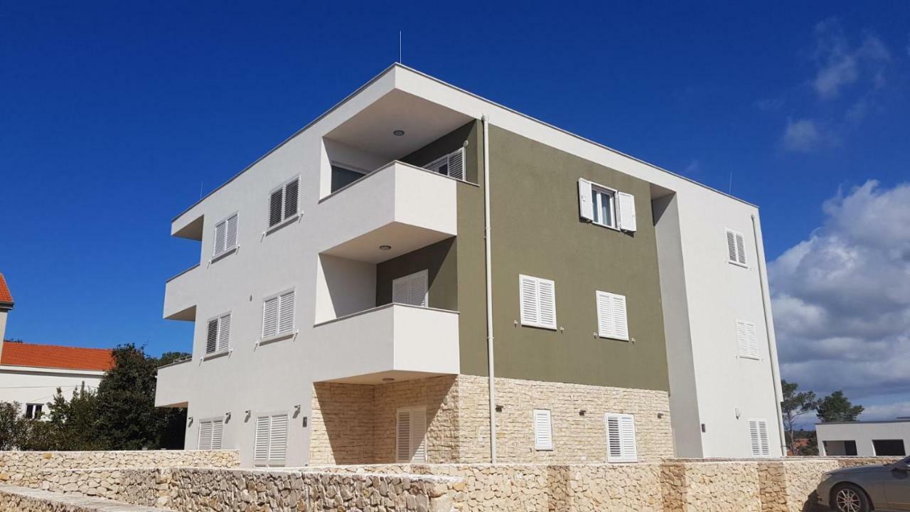 Apartment Aria Exclusive Petrcane Exterior photo